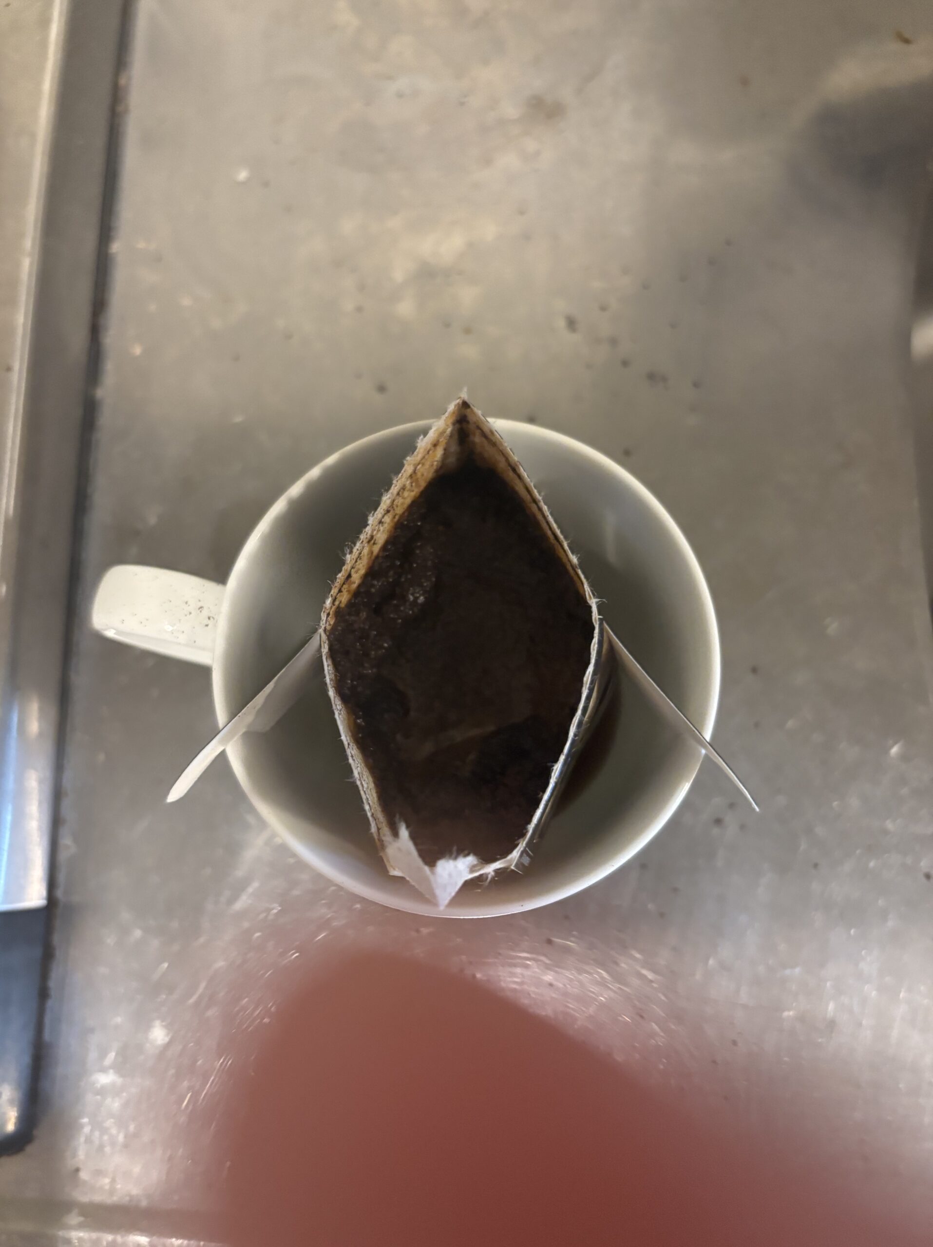 PostCoffee 口コミ　コーヒーを淹れてる写真